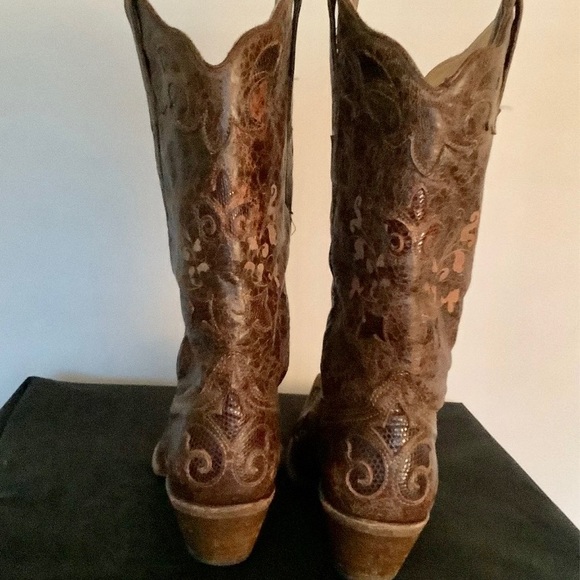 Corral Boots size 6.5 - Picture 3 of 5